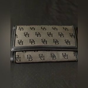 Dooney & Bourke Wallet